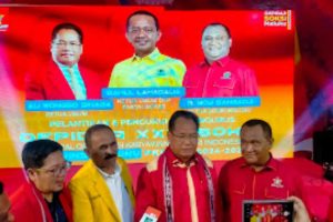 Ali Wongso Sinaga Lantik Pengurus Depidar Soksi Maluku 2024-2029