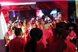 Ali Wongso Sinaga Lantik Rohalim Boy Sangadji sebagai Ketua DEPIDAR SOKSI Maluku